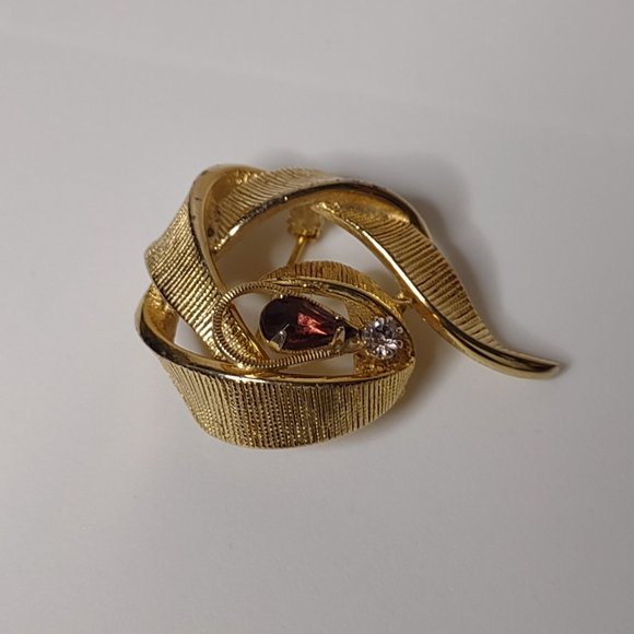 Gold Tone Asymmetrical Brooch With Purple Stone - Picture 7 of 14